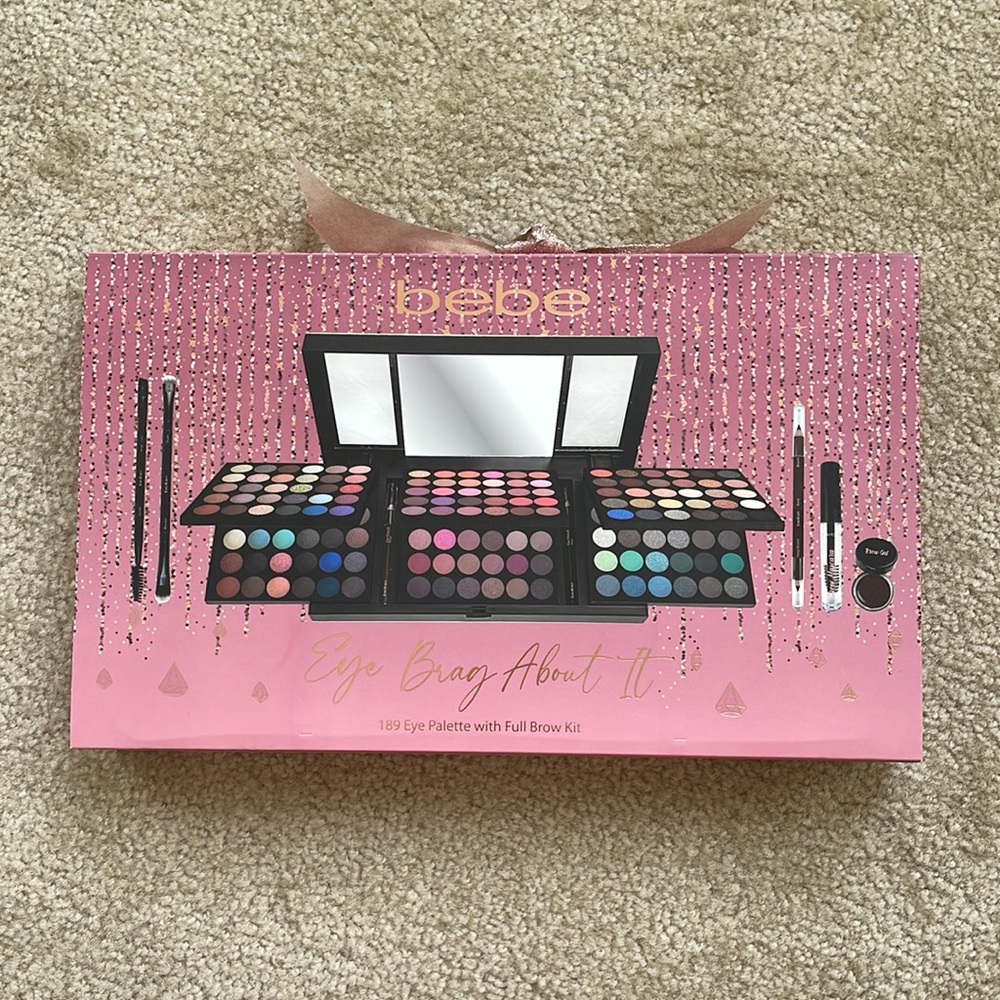 Bebe makeup palette